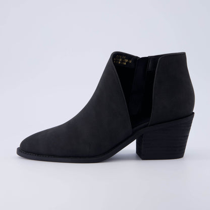Black,6,Medium