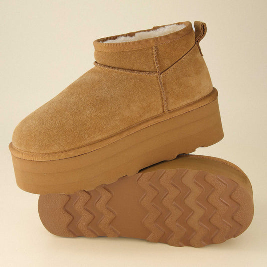 Cushionaire Hippy Cozy Platform Ankle Boot