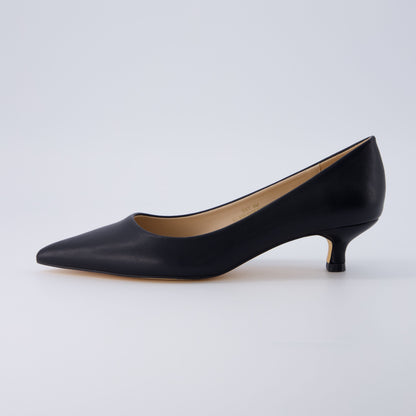 Black,6,Medium