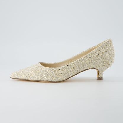 Beige,6,Medium