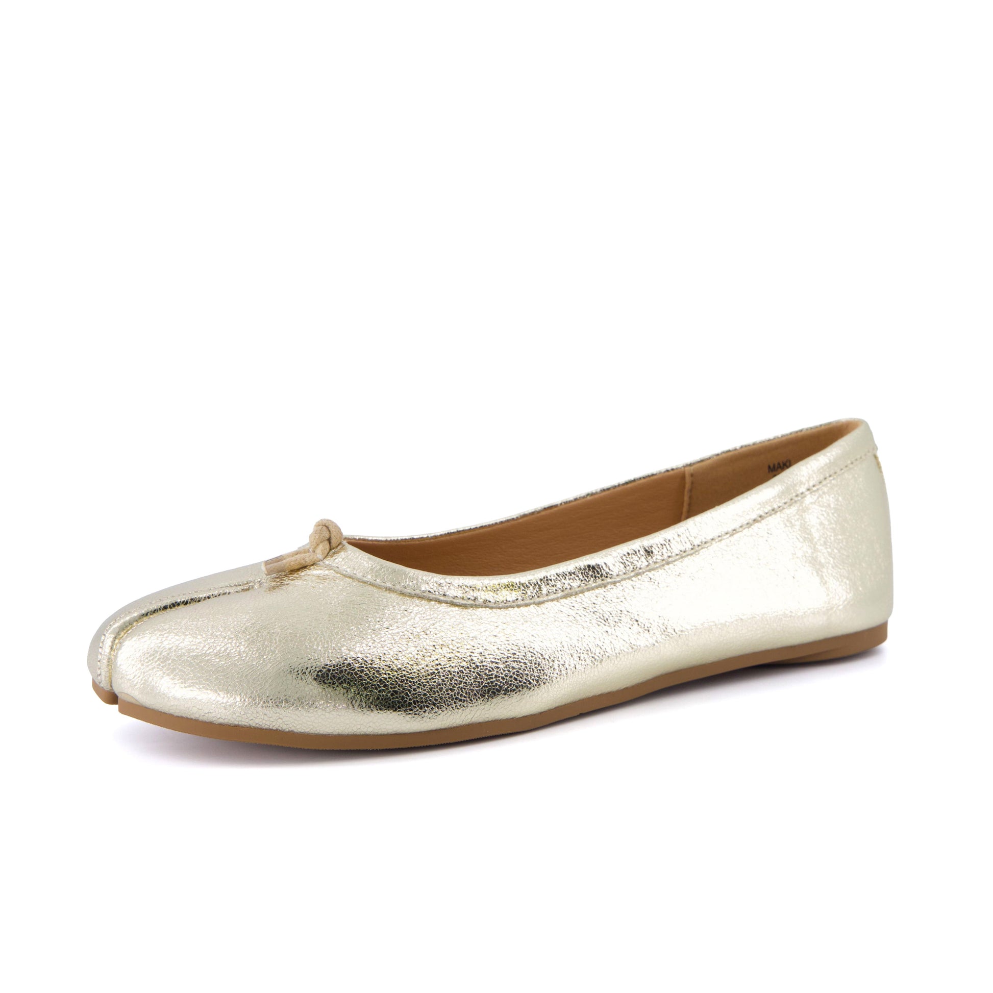 Cushionaire Maki Split-toe Flats