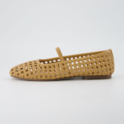 Beige,6,Medium