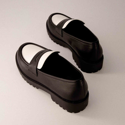 Cushionaire Reggio Contrast Slip On Loafer