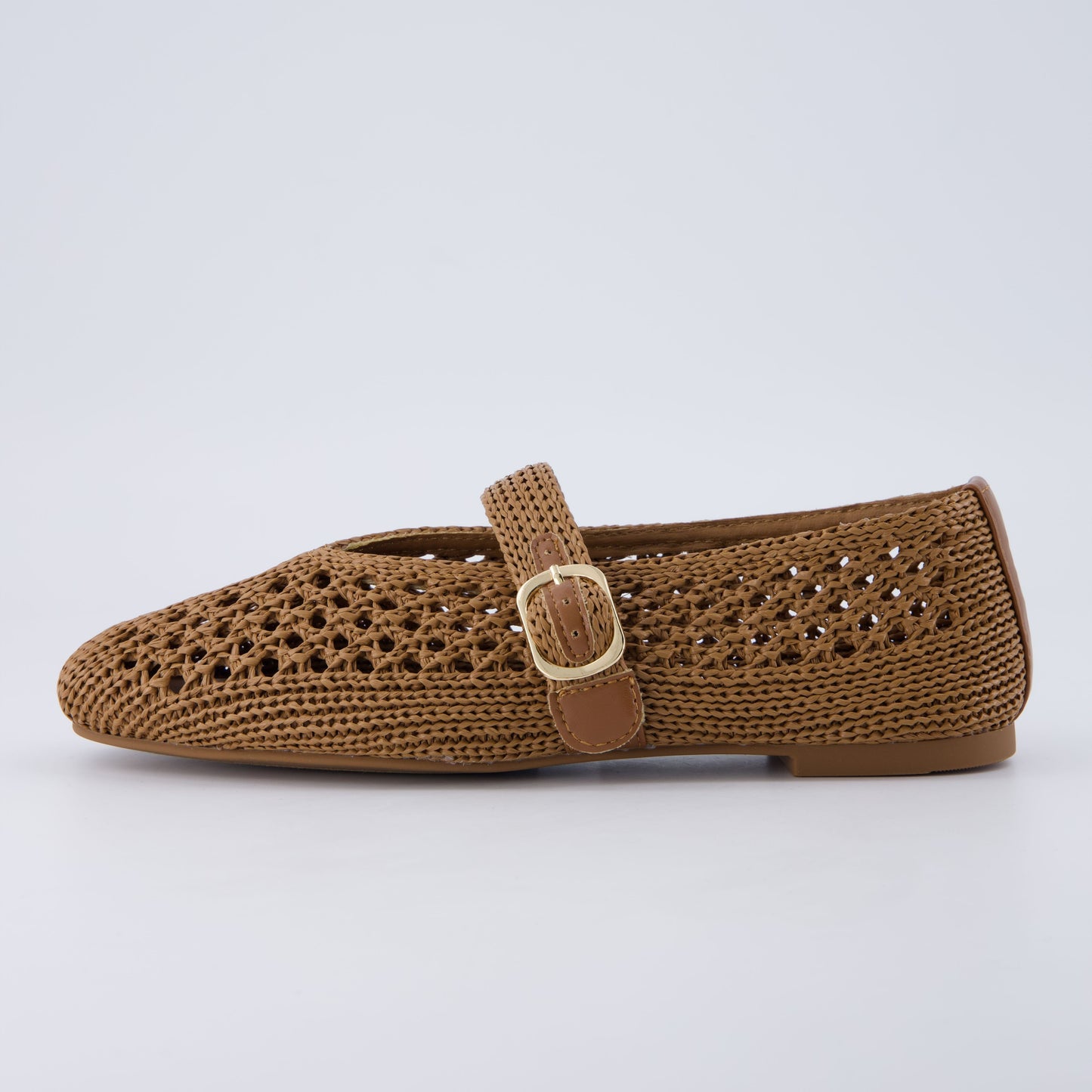 Brown,6,Medium