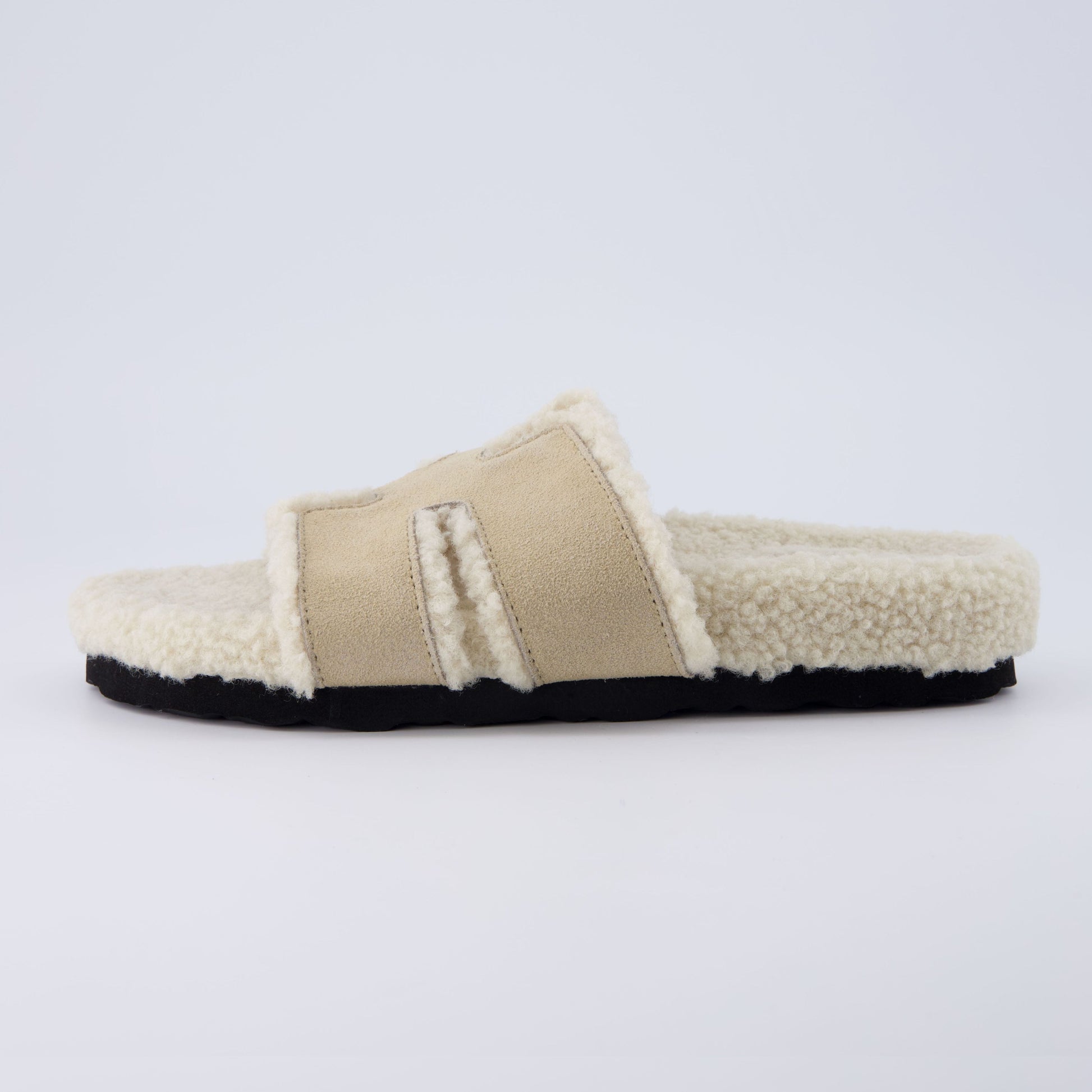 Cushionaire Cuddle Shearling Footbed Sandal