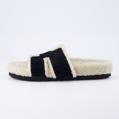 Black,6,Medium
