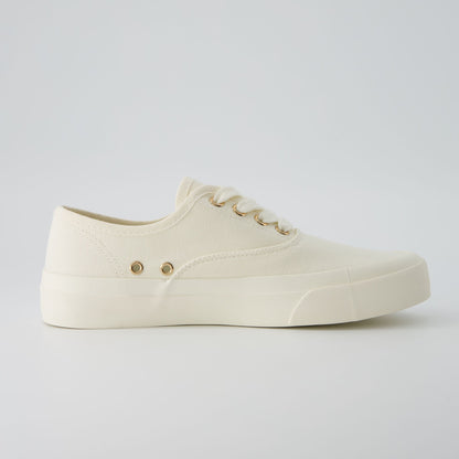 Cushionaire Freshman Canvas Lace-Up Sneaker