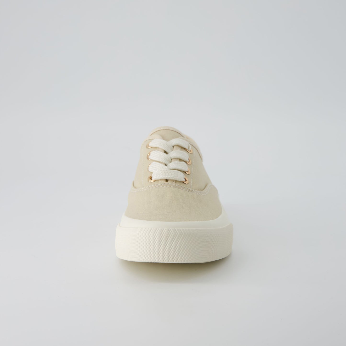 Cushionaire Freshman Canvas Lace-Up Sneaker