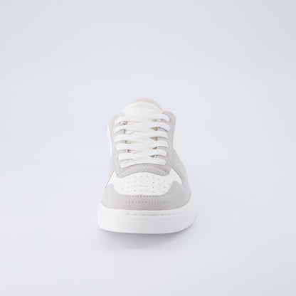 Cushionaire Trophy Lace Up Sneaker
