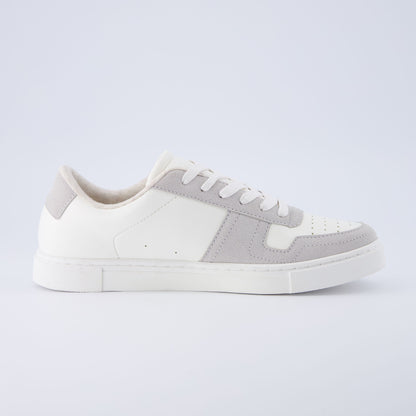 Cushionaire Trophy Lace Up Sneaker