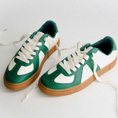 Cushionaire Bailey Lace Up Sneaker