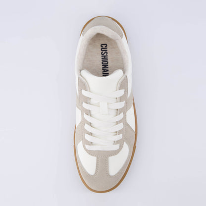 Cushionaire Bailey Lace Up Sneaker