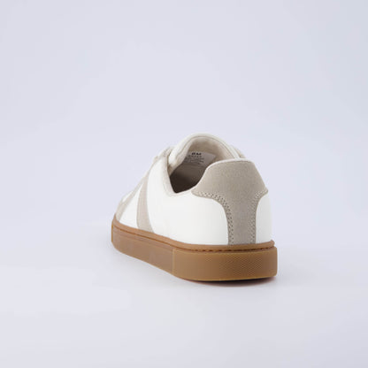 Cushionaire Bailey Lace Up Sneaker