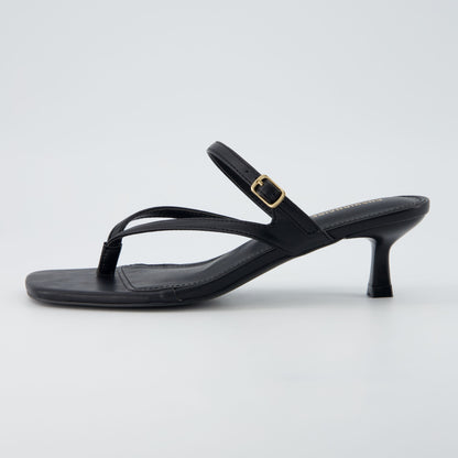 Black,6,Medium