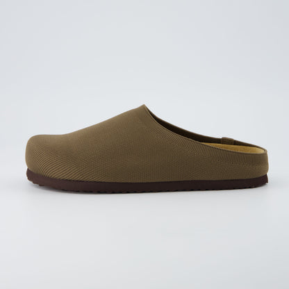 Brown,6,Medium