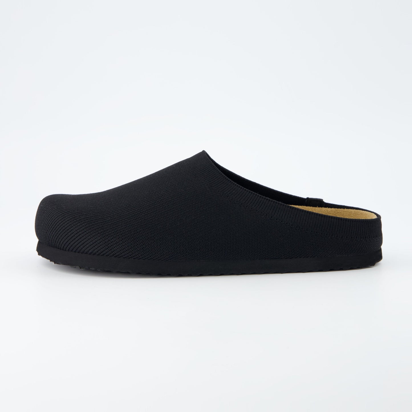 Black,6,Medium