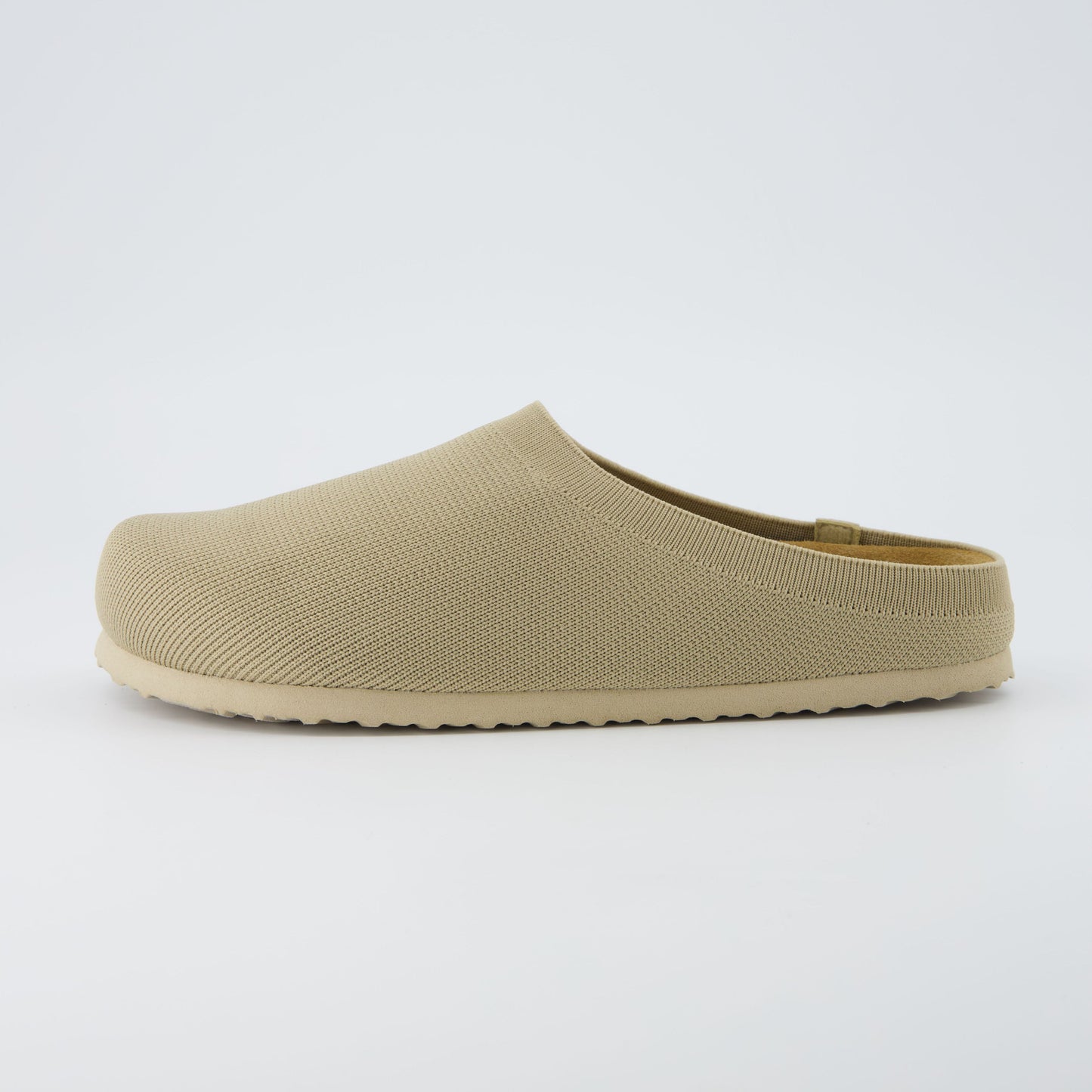 Khaki,6,Medium