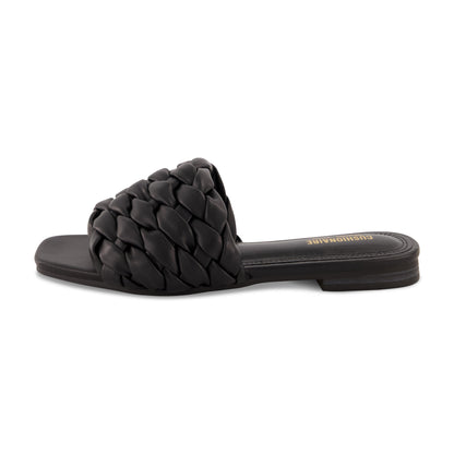 Black,6,Medium