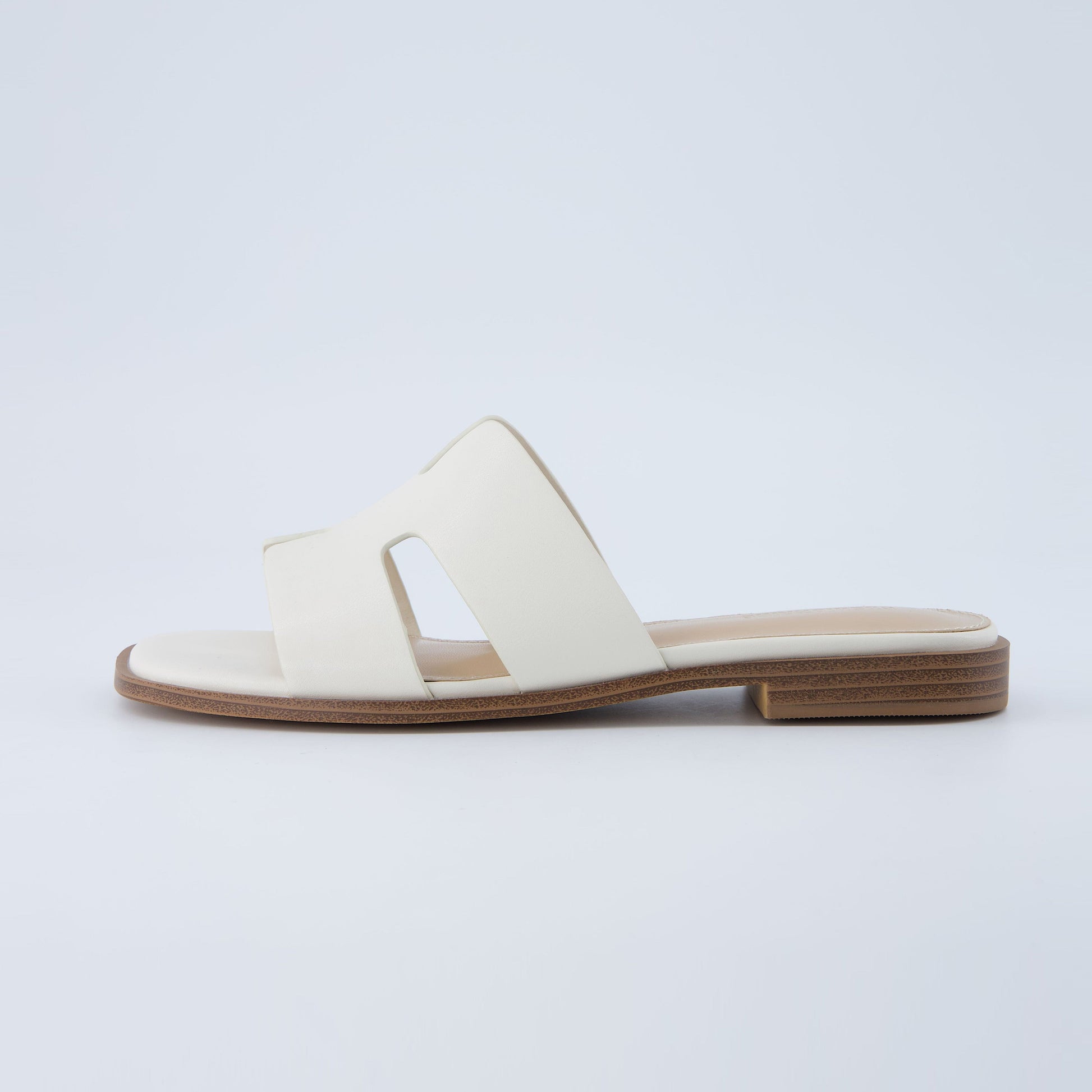 Cushionaire Voyage Cutout Strap Slides