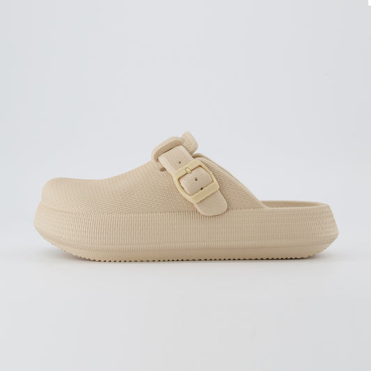 Cushionaire Fable Cloud Clog